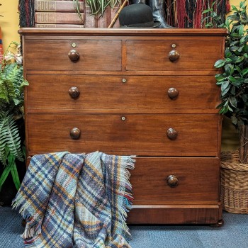 SOLD-Mahogany Chest of Drawers
